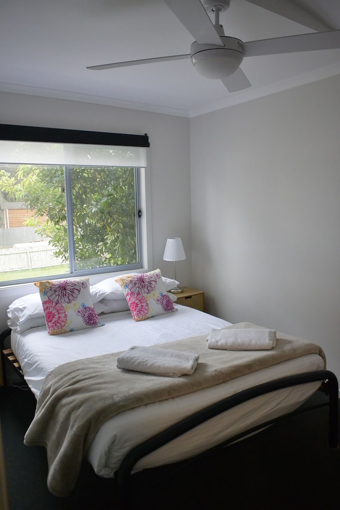 Dungowan Waterfront Apartments