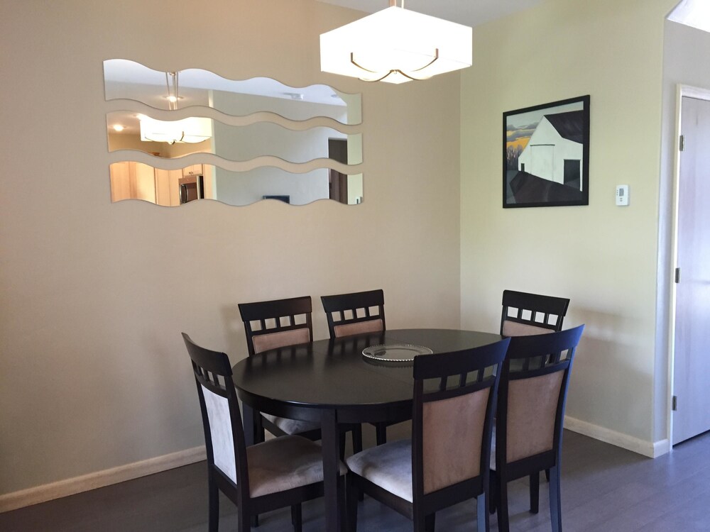 River Walk 2 Bedroom Holiday Home By Pinon Vacation Rentals