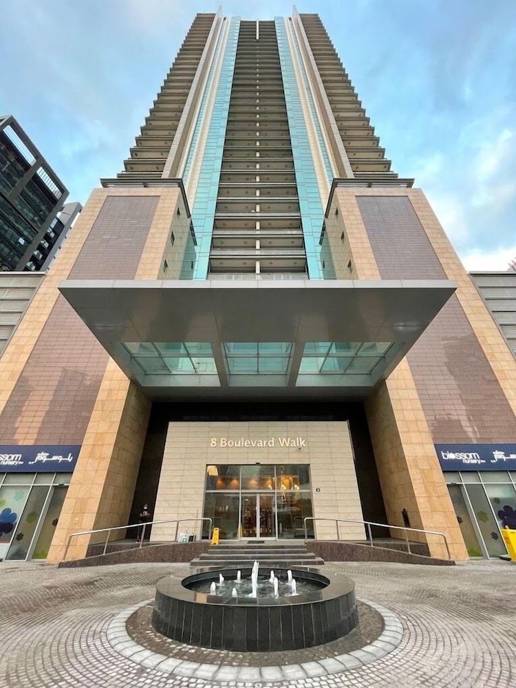 Vacay Lettings - 8 Boulevard Walk