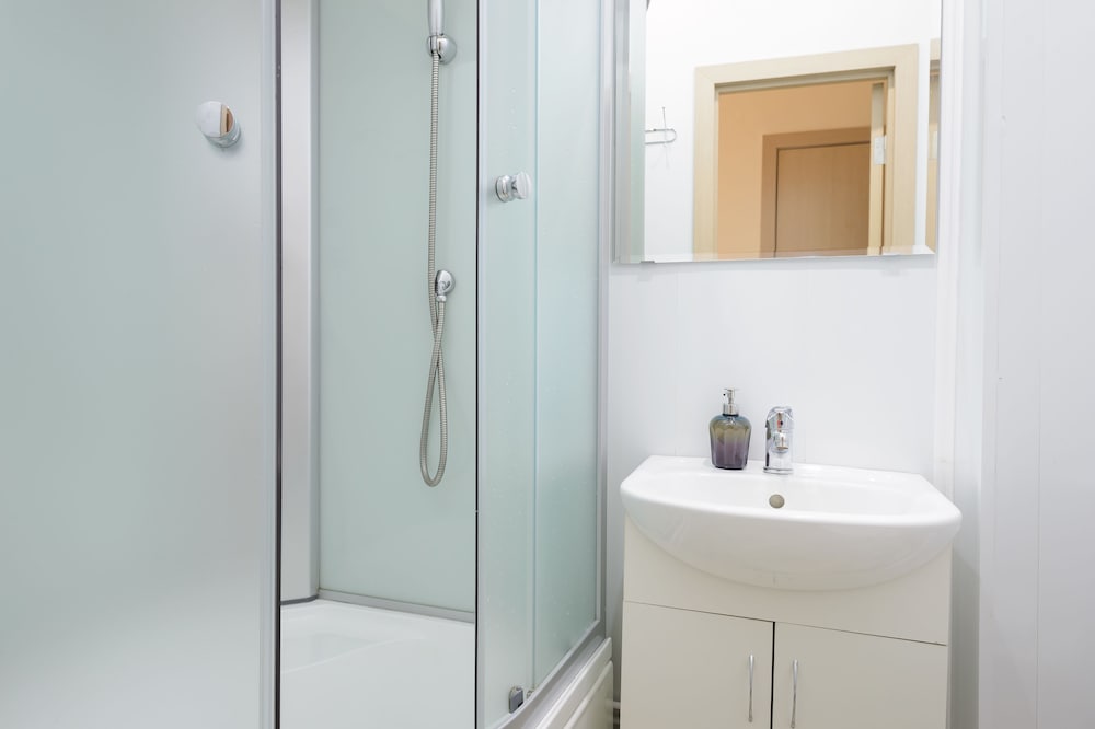 SuperHostel on Nevsky 130