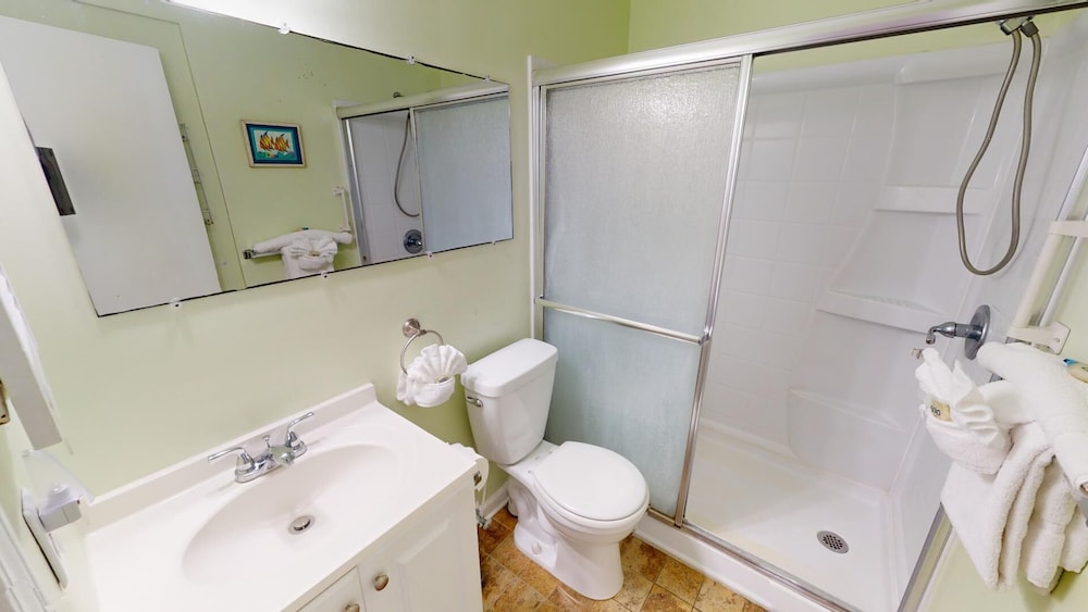 Beach Racquet B by Tybee Vacation Rentals