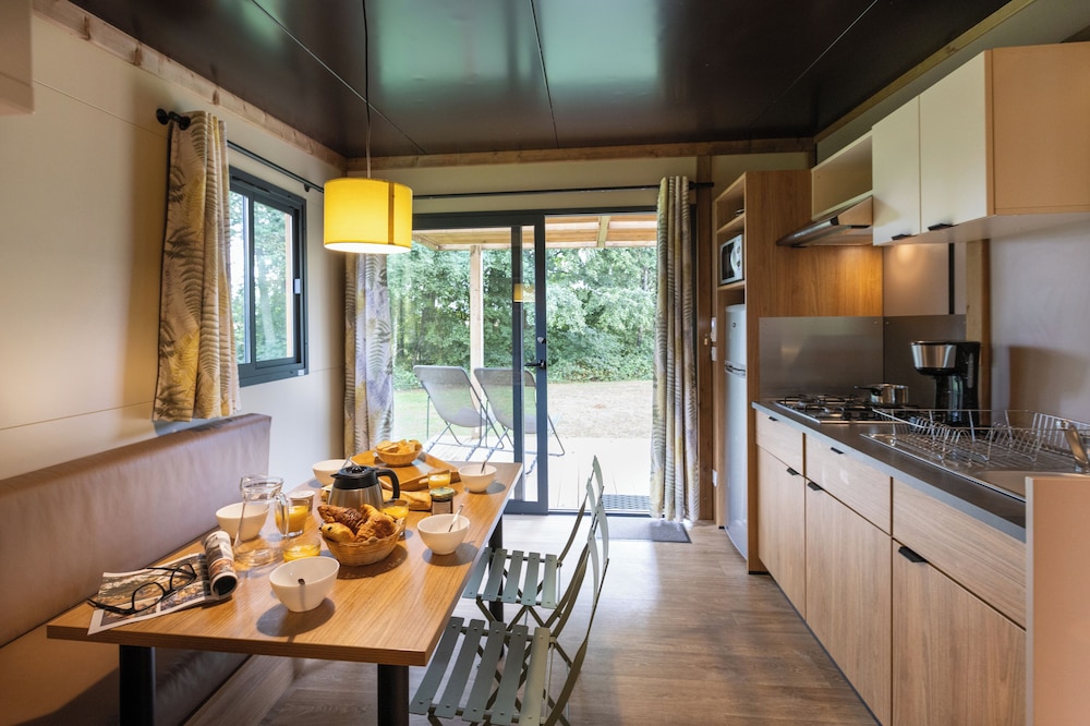 Huttopia Pays de Cordes sur Ciel