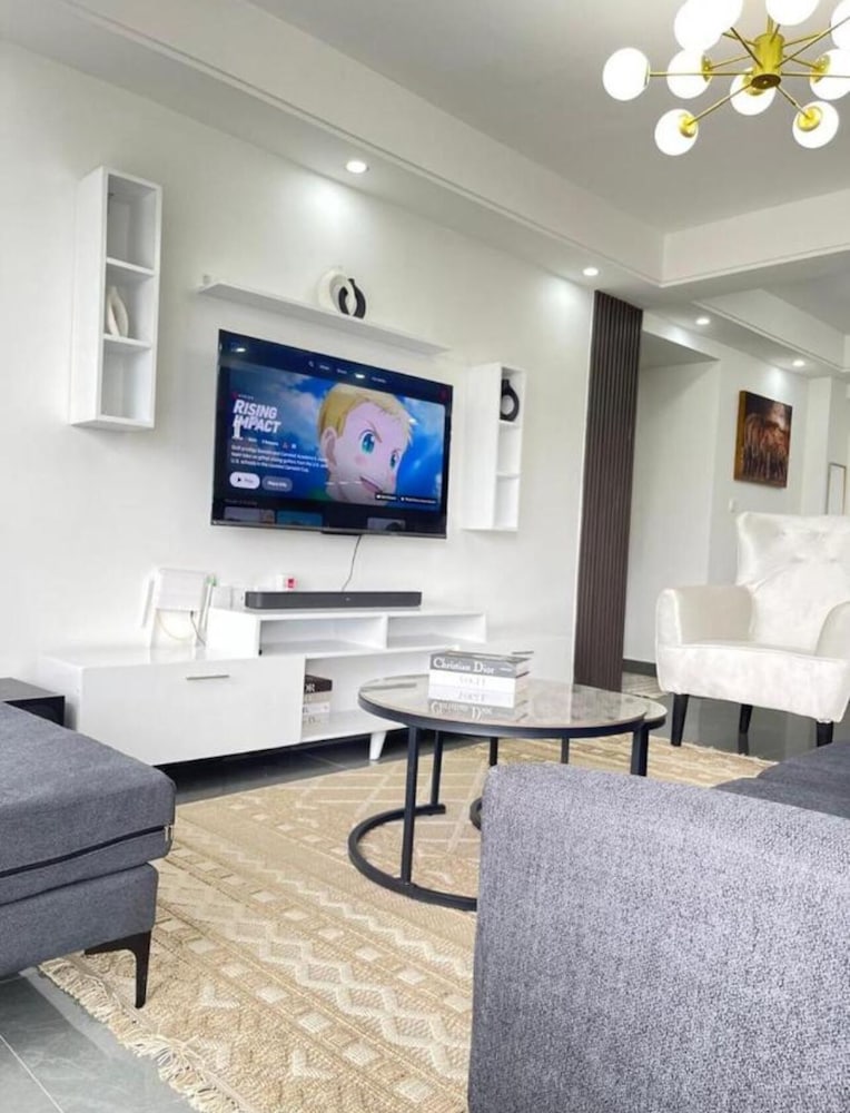 2 bedrooms apartment