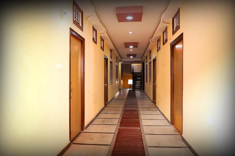 HOTEL KRISHNA GORAKHPUR