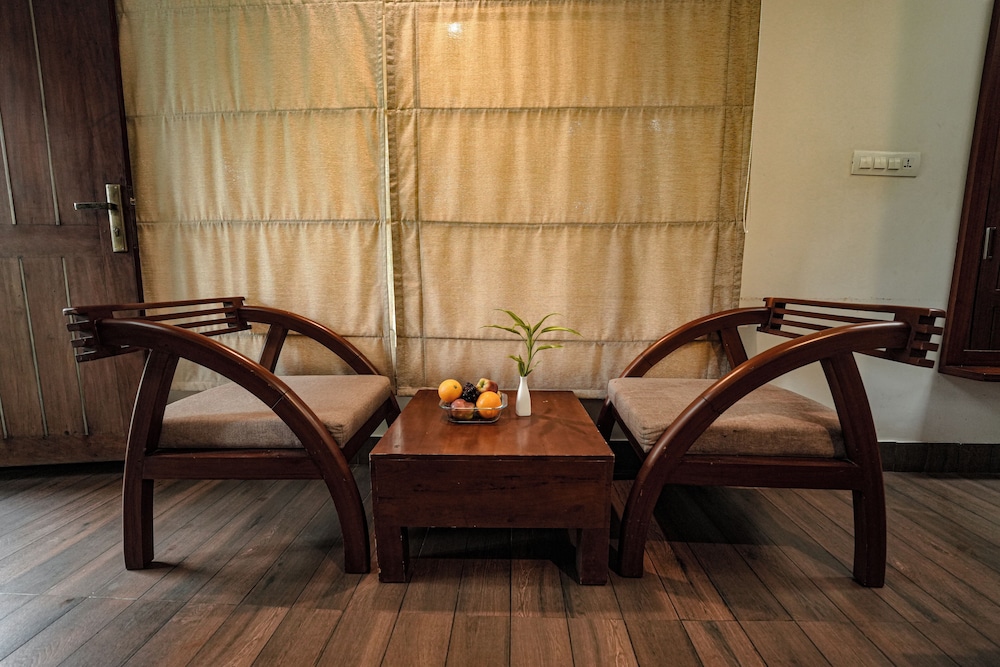 Kings Flora Luxury Organic FarmResort