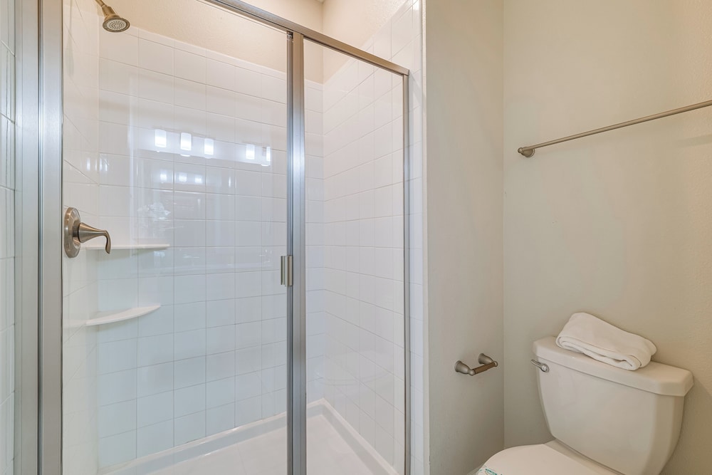 Family Oasis in Championsgate: Private Pool!