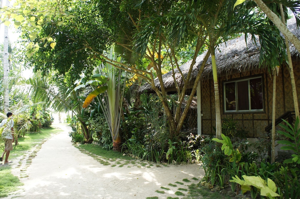 Siargao Inn Beach Resort