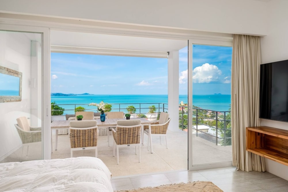 Luxury Sea View Pool Villa L at Unique Residences