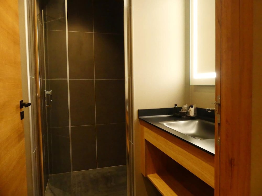 Bagneres-de-Luchon Vacations - Le Castel d'Alti - Property Image 1