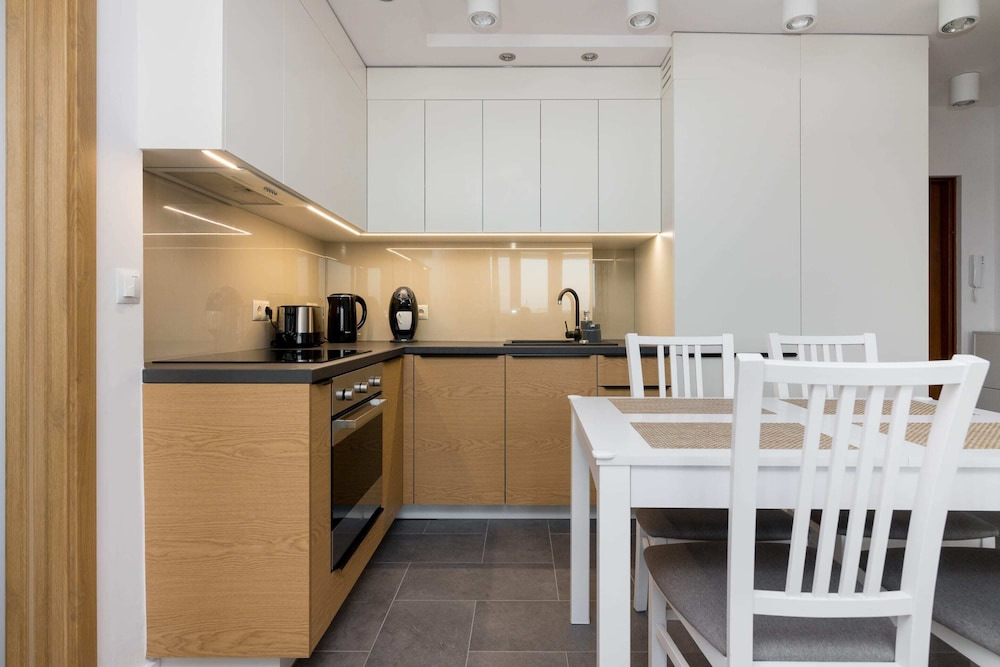 Ochota Homely Apartment view 4