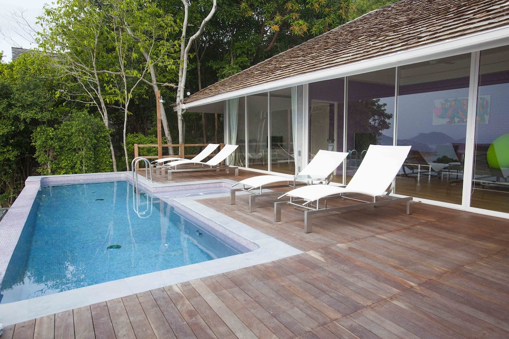 Naroua Villas