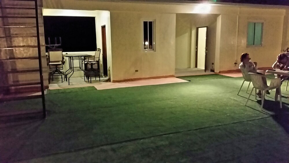 The Inn at Calayo