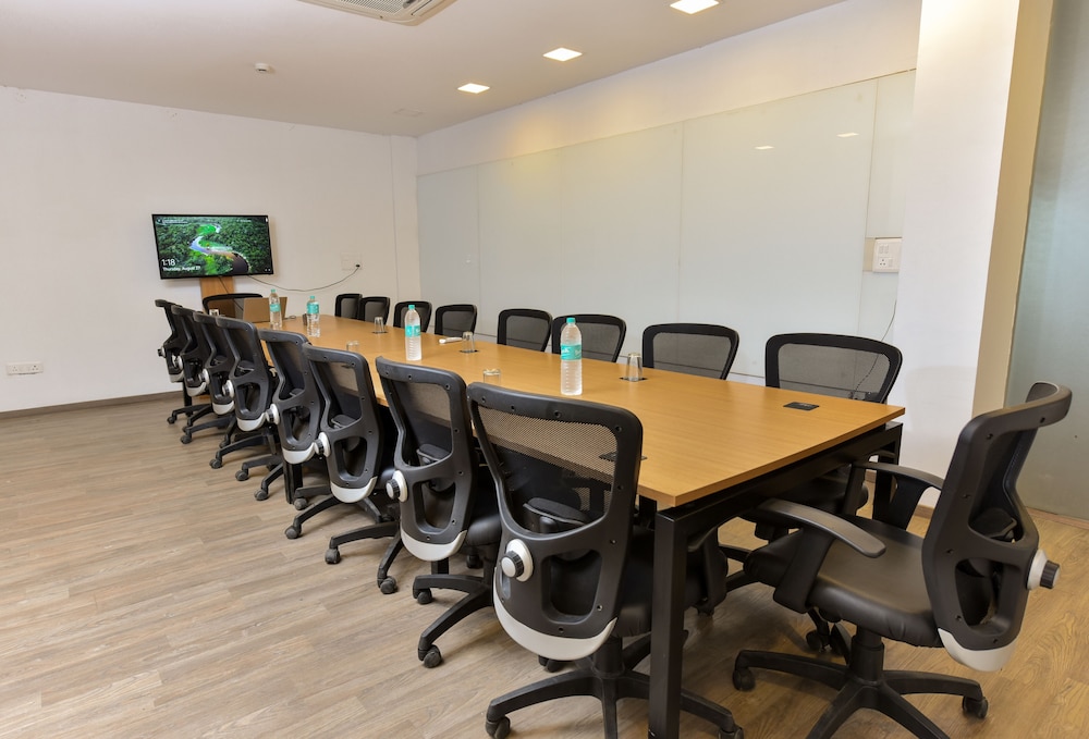 meeting & event spaces