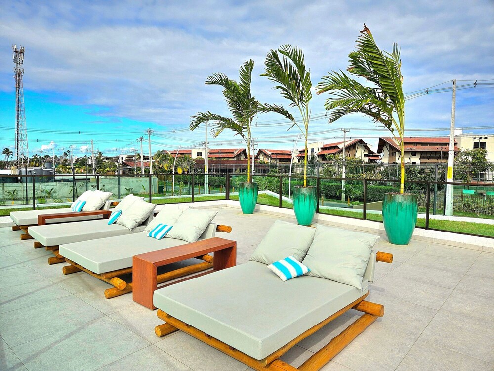 Makia Beach Experience