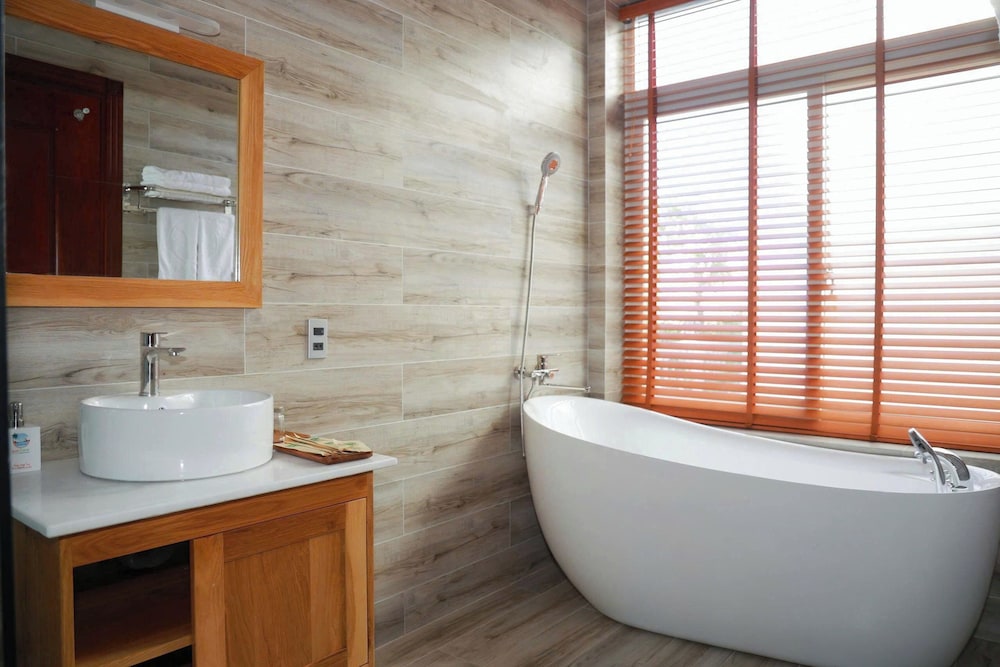 BayView Resort & VIllas