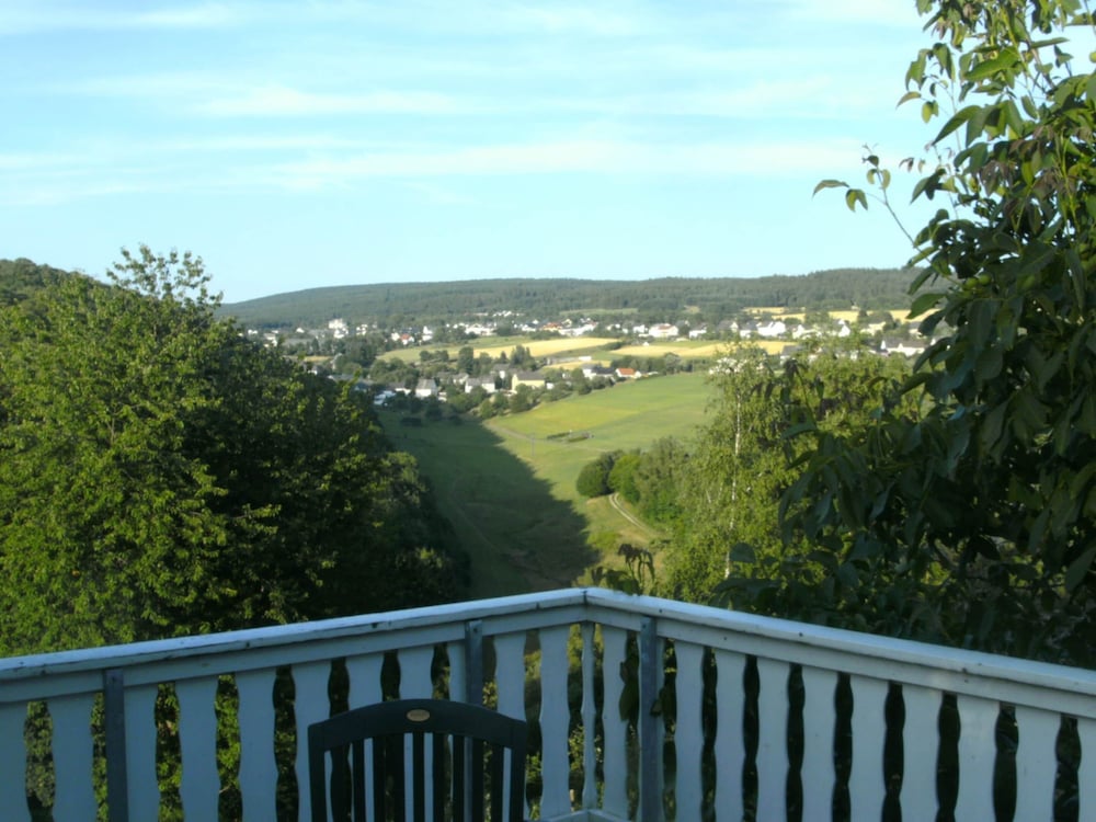 Cozy Morbach Getaway view 4