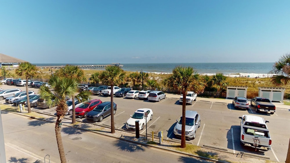 South Beach Ocean E by Tybee Vacation Rentals