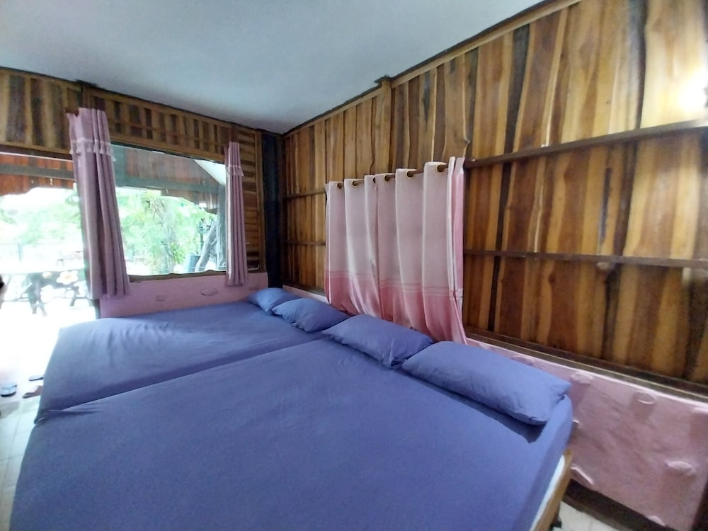 Bamboo River House Kaeng Krachan