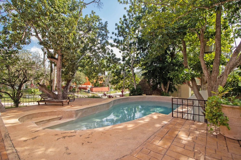 Hacienda La Guadalupana view 5