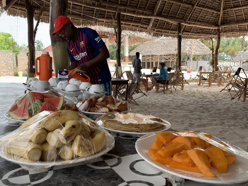 New Jambo Bungalows - Hostel
