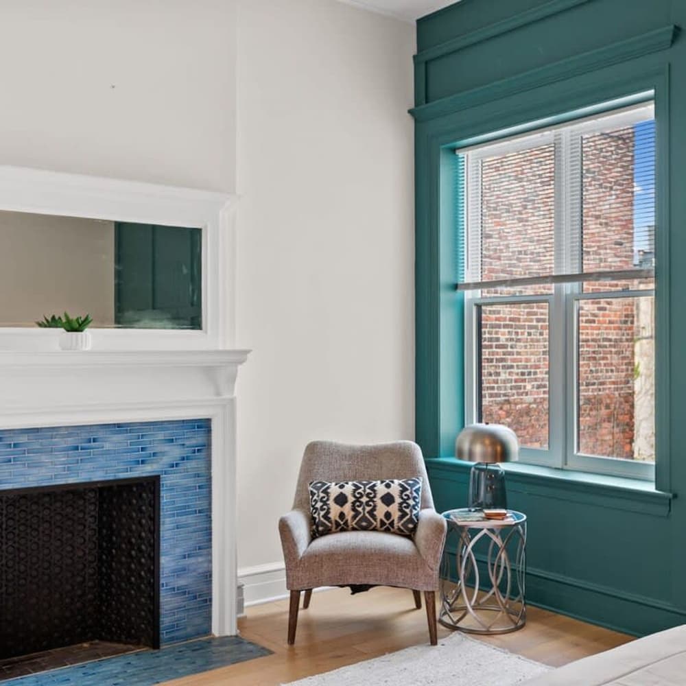 Riverside by Rove Travel 7BR Modern Townhouse