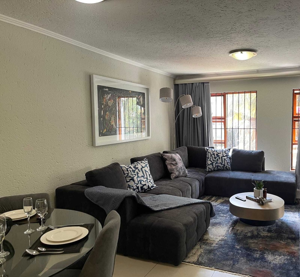 3 Bedroom Apartment in the Heart of Sandton
