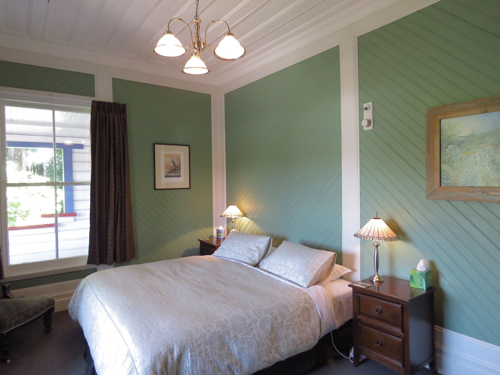 The Shady Rest B&B