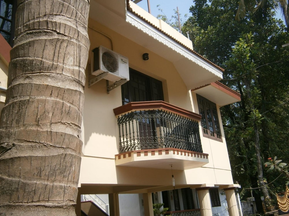 Lazar Residency Homestay