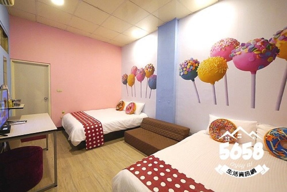 Candy house