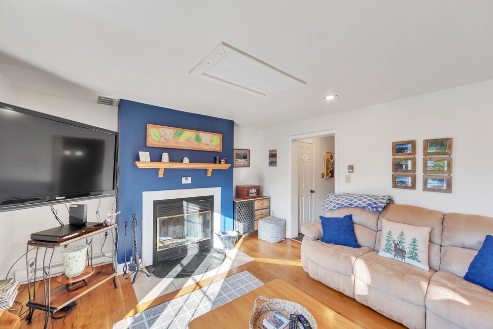 Uncas 16n - Spacious & Scenic Townhome 2 Bedroom Townhouse by The Summit at Gore Mountain