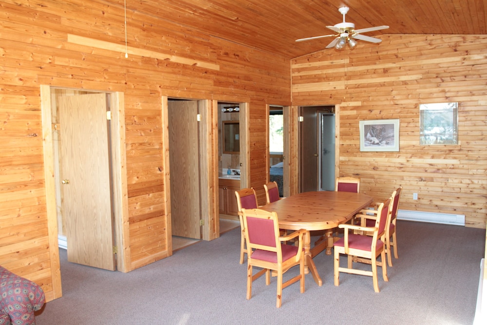 Minor Bay Lodge & Outposts