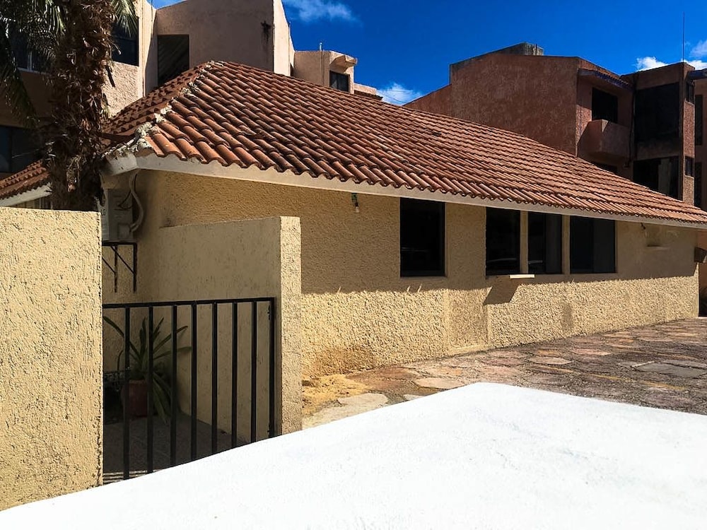 Pok-Ta-Pok Guest House