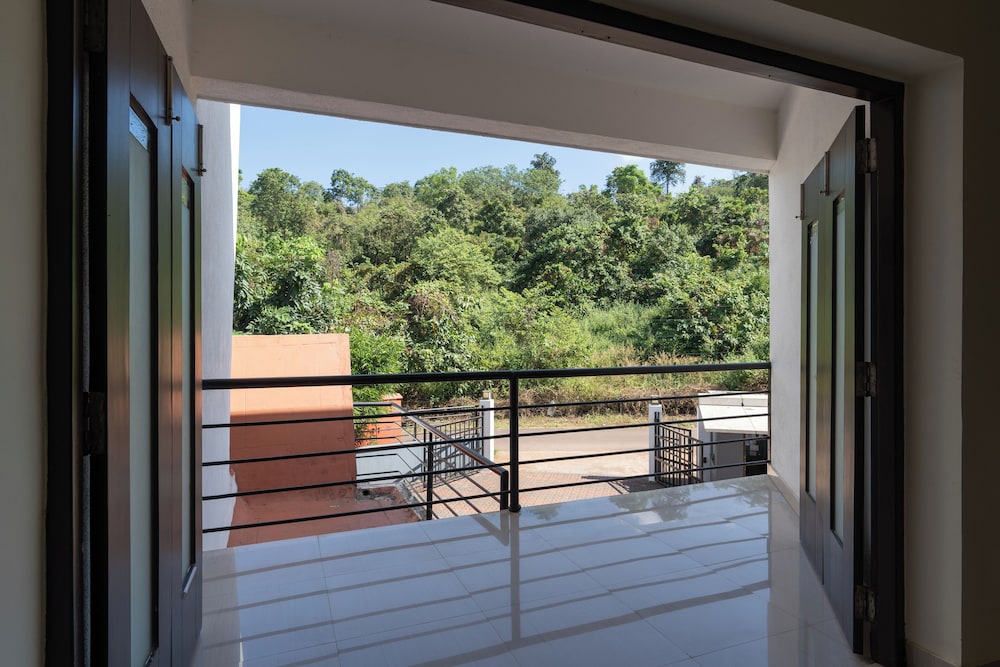 XEC Residency