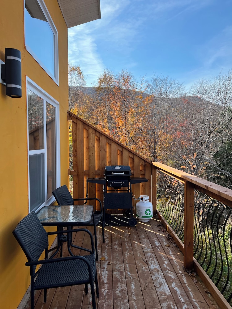 Knotty Pine Cottages