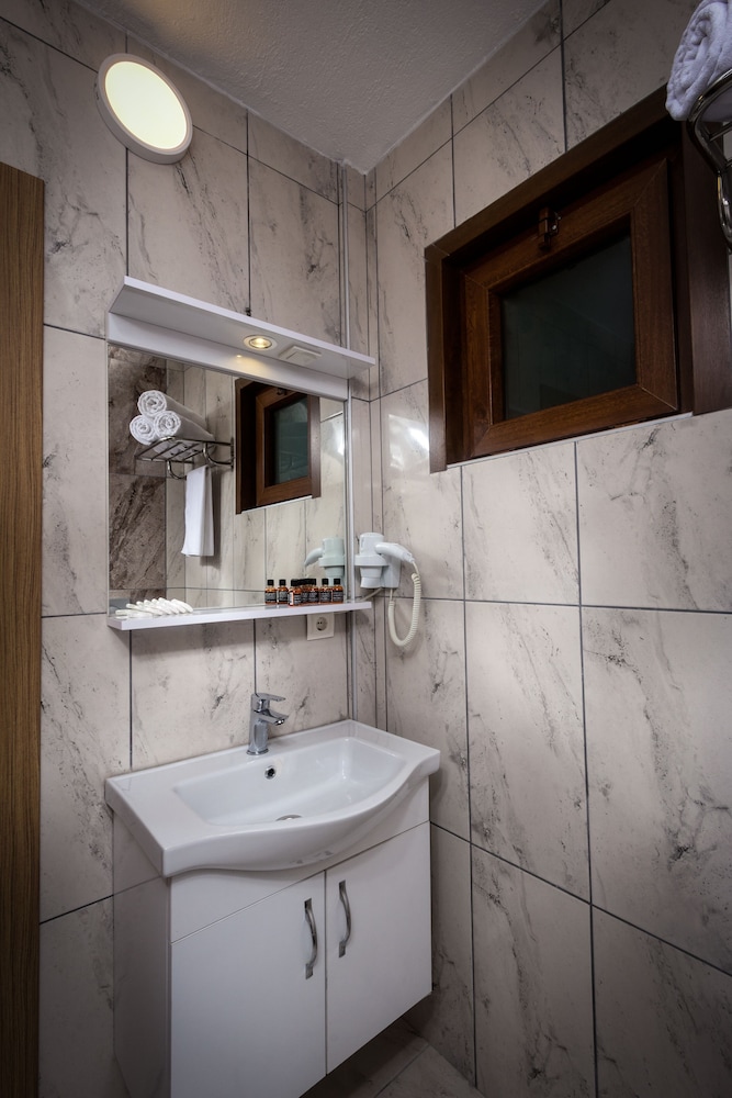 Zeyn Hotel Istanbul - Image 70