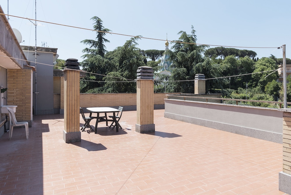 Modern Apartment Giardini Vaticani & S Pietro