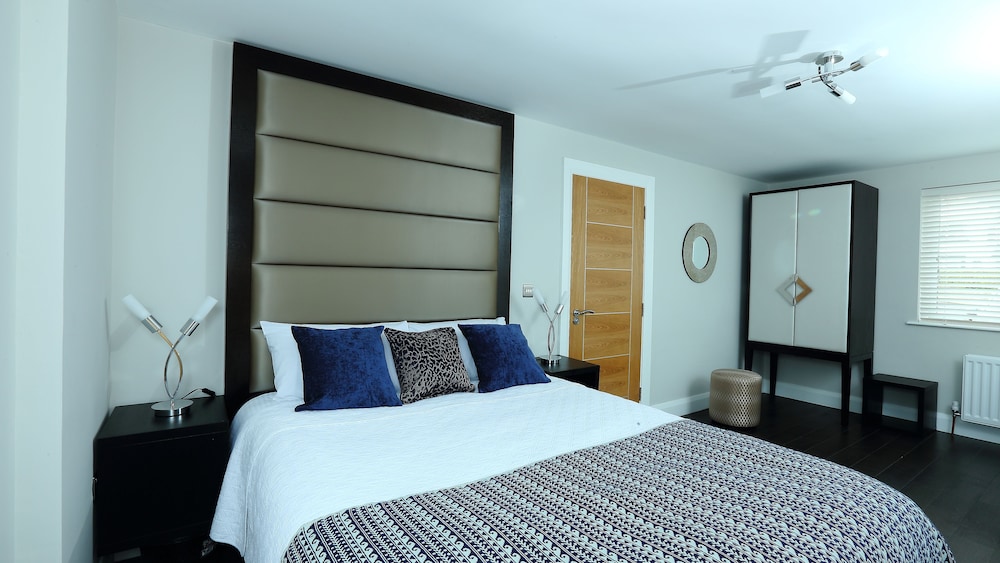 Glass Island Boutique Luxury B&B