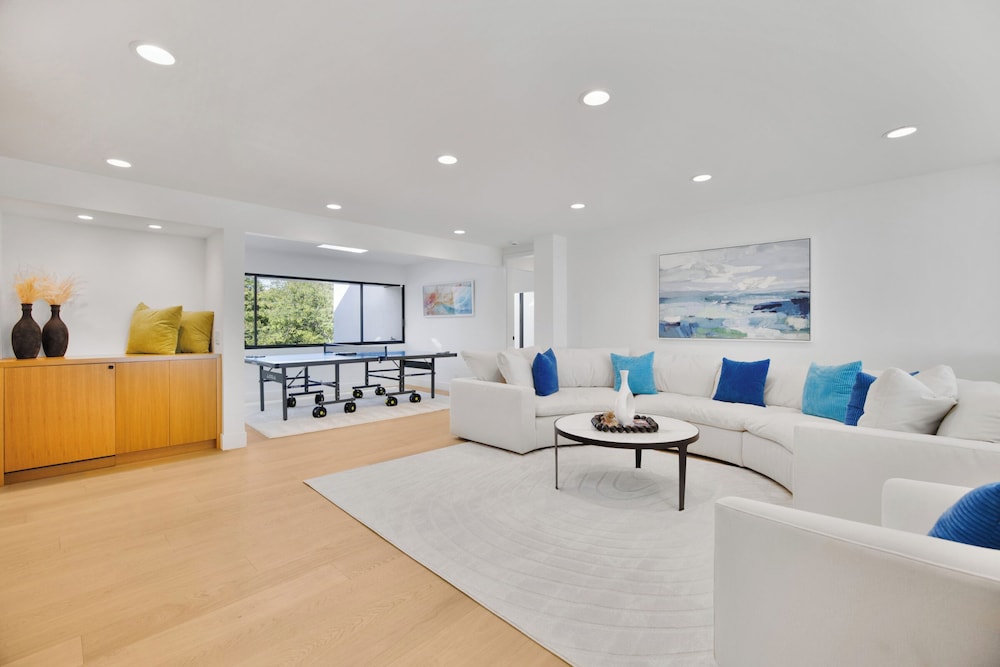 Morning View Malibu - Malibu Masterpiece in the Making w/ Views & Beach Access