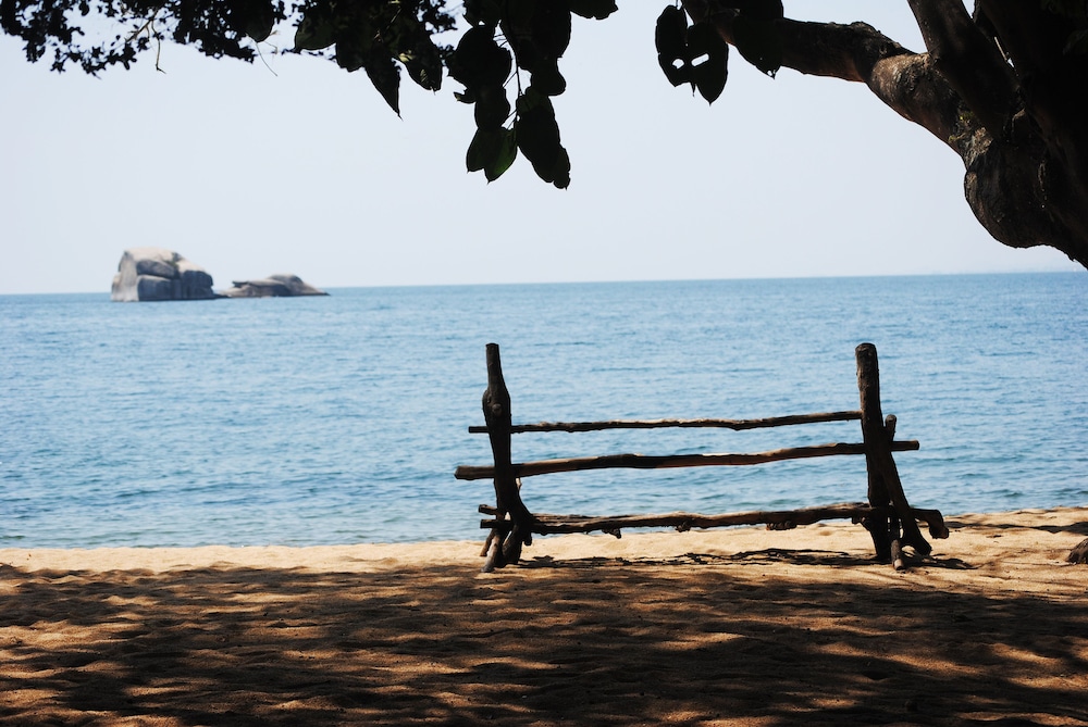 Lukuba Island Lodge - East Africa Camps