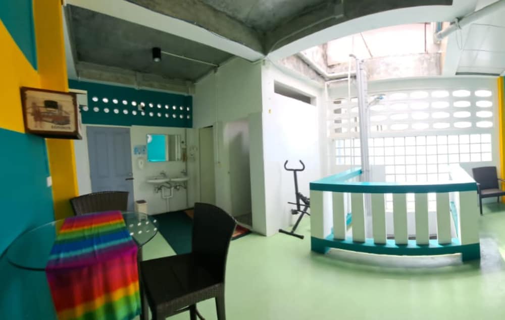 Best Stay Hostel