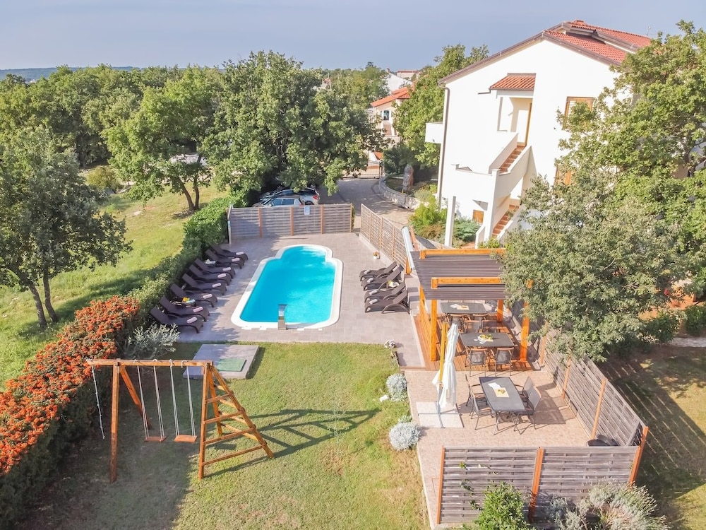 Marinko - With Pool - A1 view 5