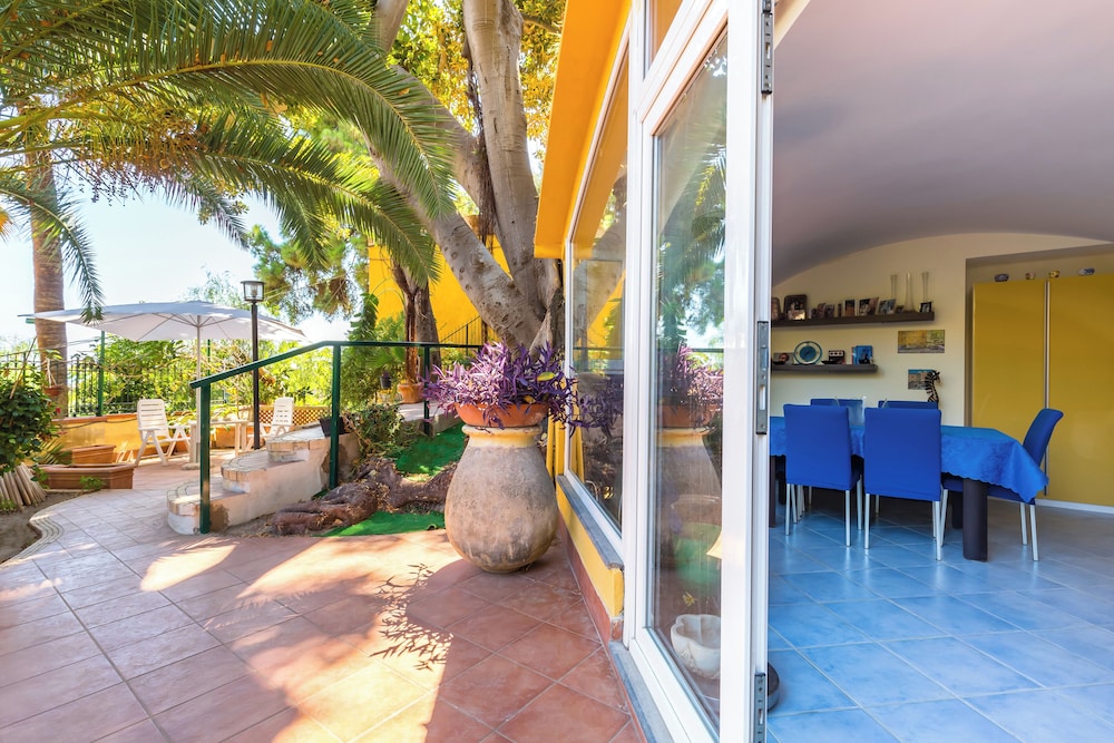 Giardino Margherita by Napoliapartments