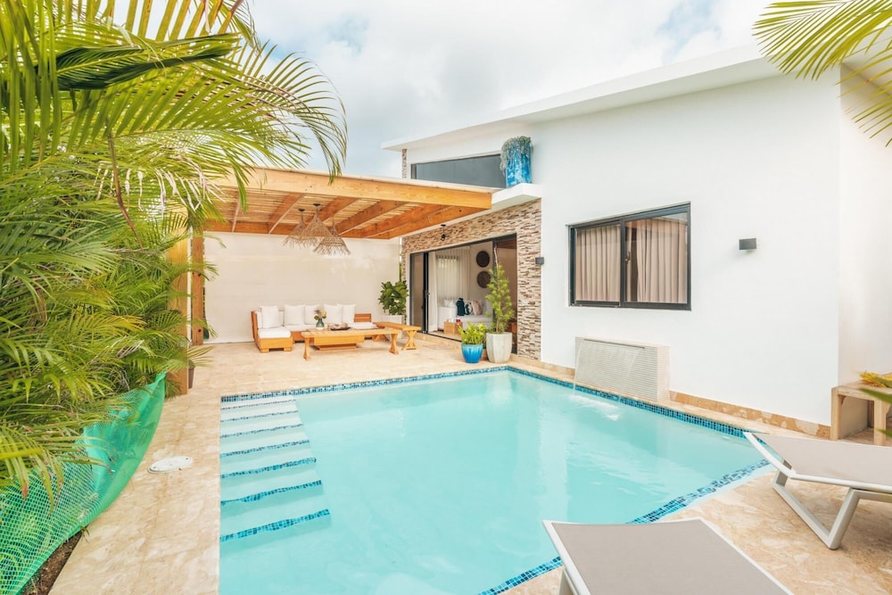 Charming Villa With Private Pool in Juan Dolio view 2