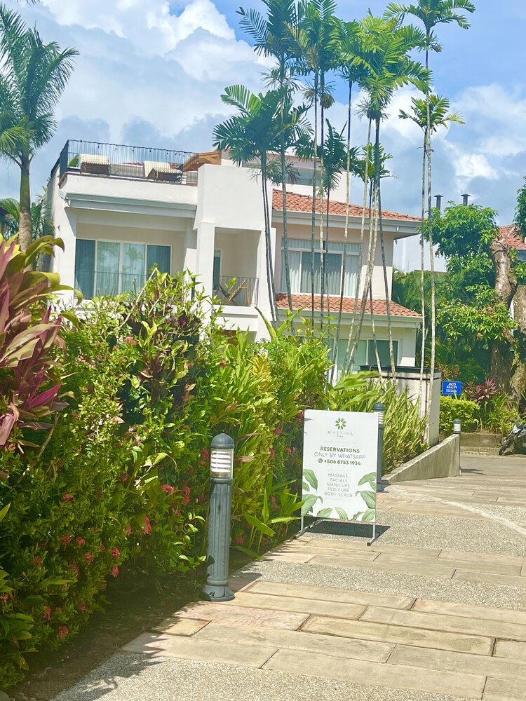 Ocean View Beach House with Pool - Hermosa Palms 44