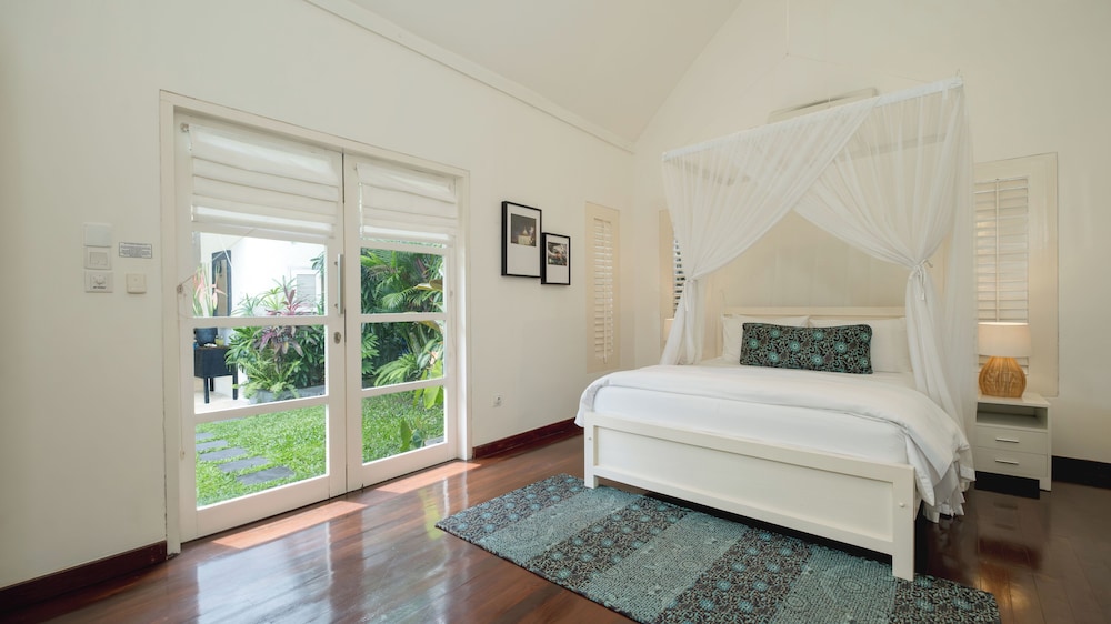 Villa Merta Sari 8 by Villa Finder