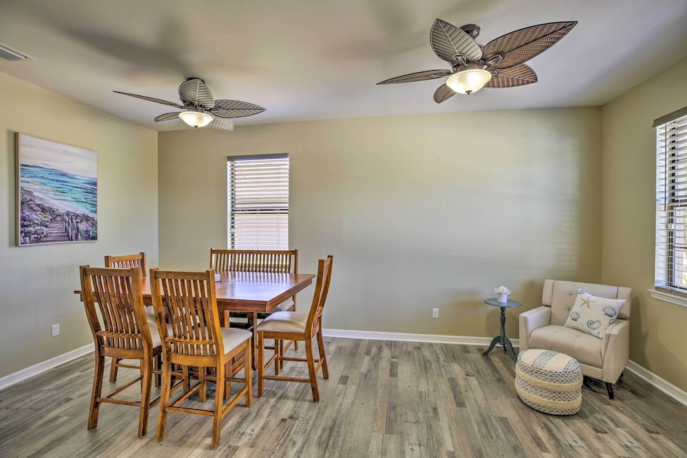 Sunny Cape Coral Home w/ Private Pool Lanai - Property Image 4