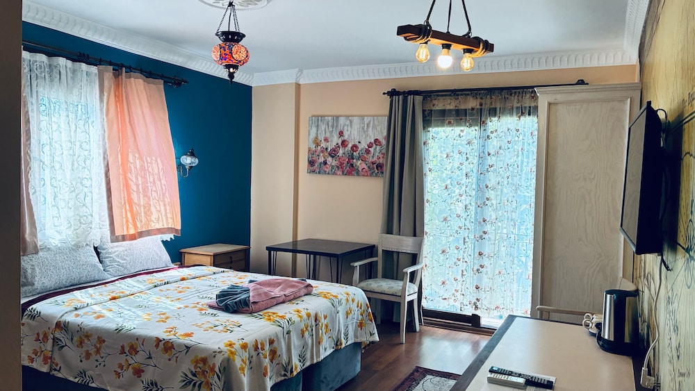 Efes Linden House