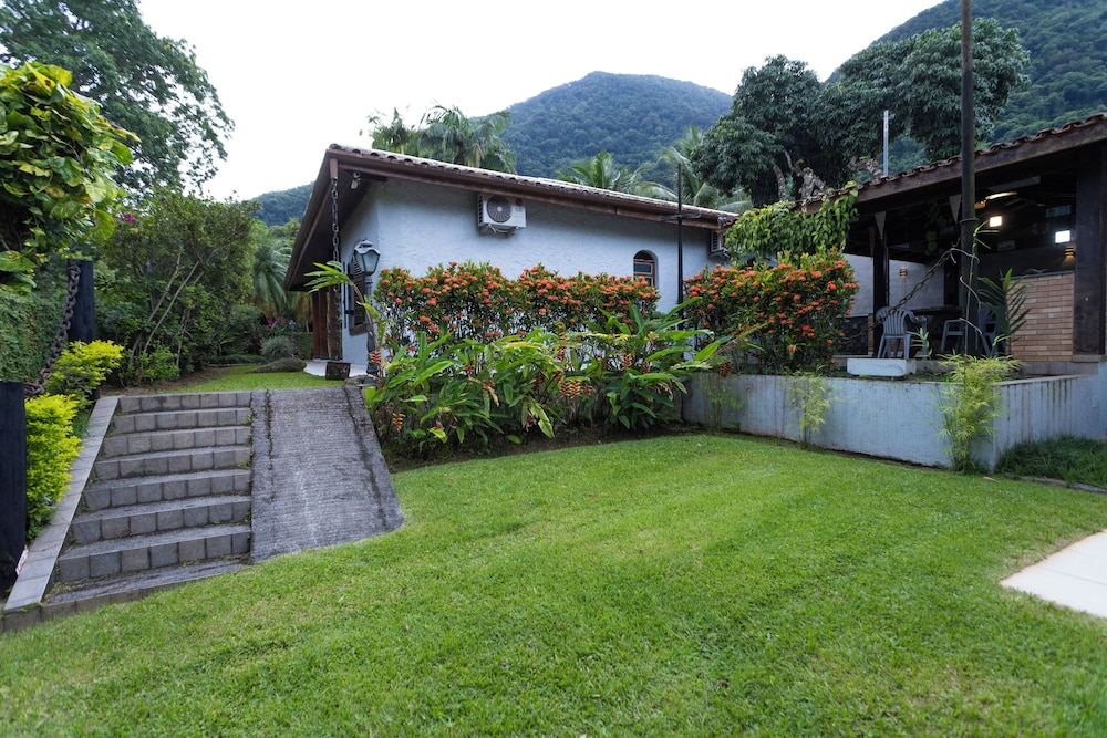 300m da praia com AC - Brazilian Corner