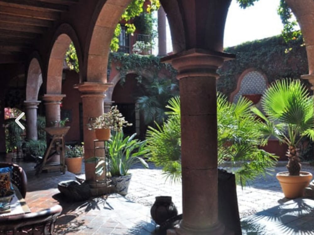 Casa de la Cuesta Bed and Breakfast