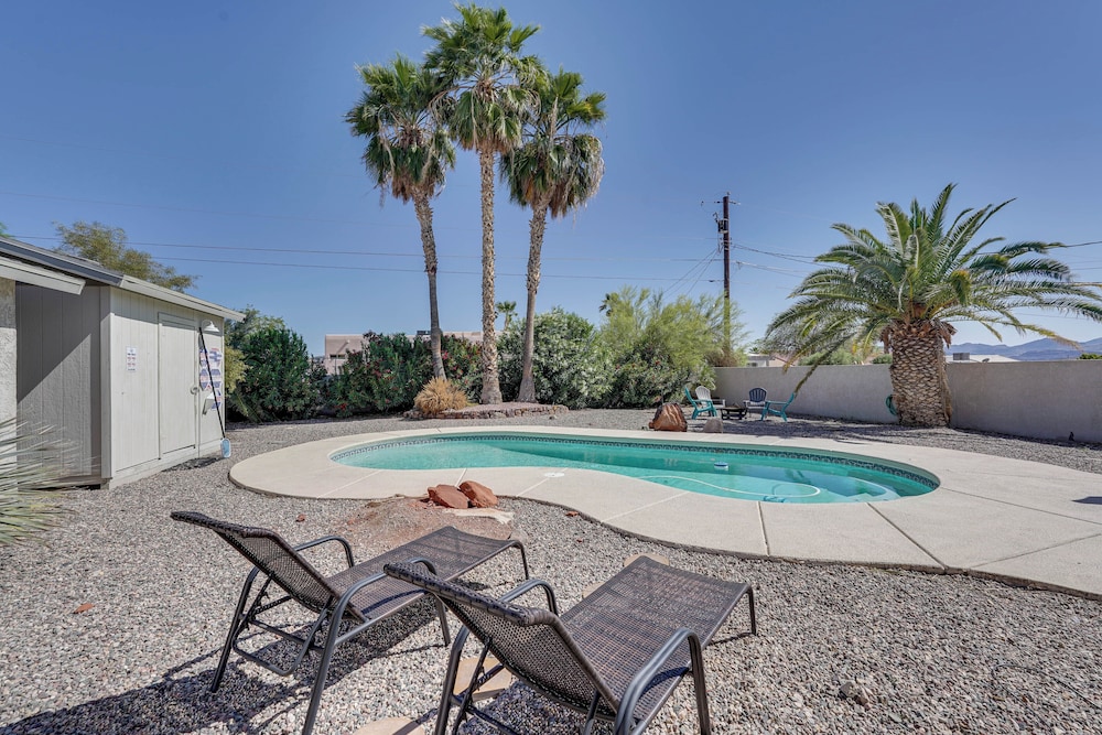 Havasu Paradise w/ Private Pool, Hot Tub & Casita!
